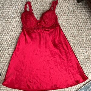 Elegant Red Lace Chemise